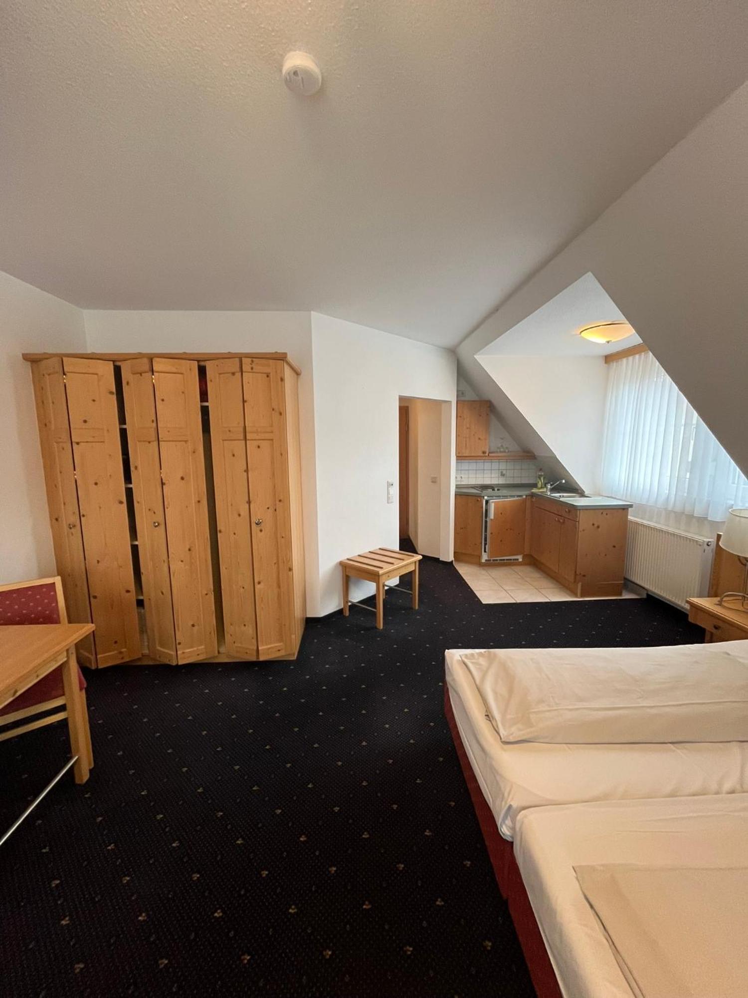Hotel-Landpension Postwirt Kirchensittenbach Екстериор снимка
