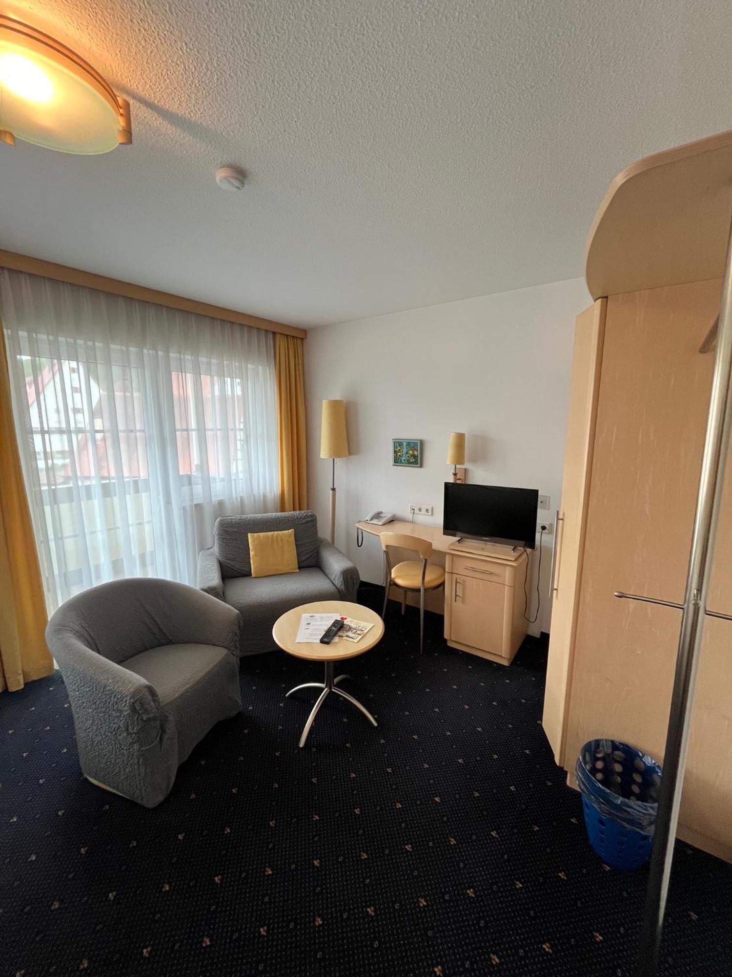 Hotel-Landpension Postwirt Kirchensittenbach Екстериор снимка