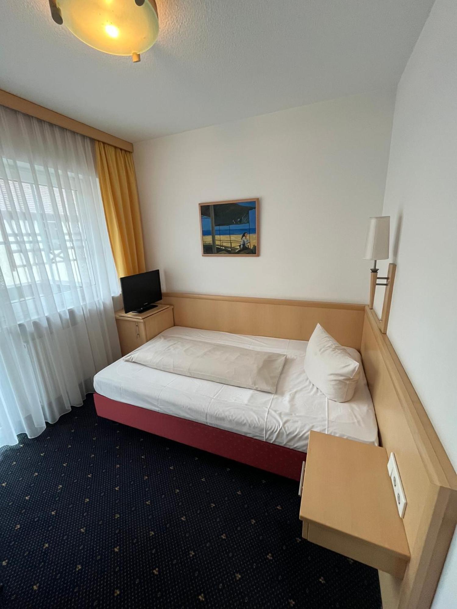 Hotel-Landpension Postwirt Kirchensittenbach Екстериор снимка
