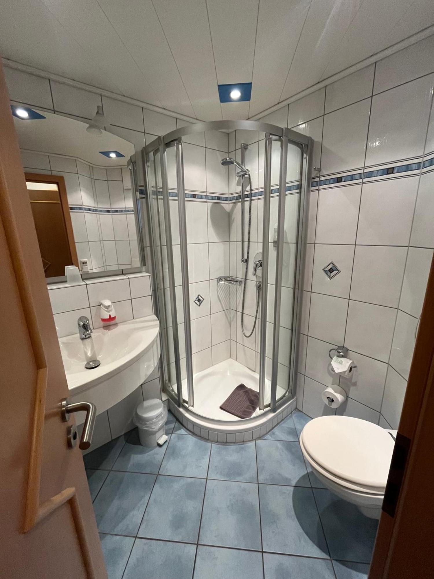 Hotel-Landpension Postwirt Kirchensittenbach Екстериор снимка