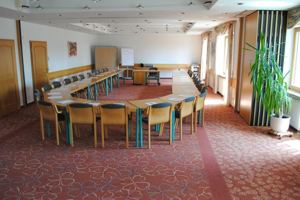 Hotel-Landpension Postwirt Kirchensittenbach Екстериор снимка